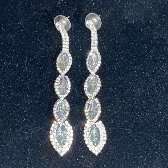 31/2” Clear Silver Tone Teardrop White Wedding Long Rhinestone Bridal Earrings - Picture 1 of 7